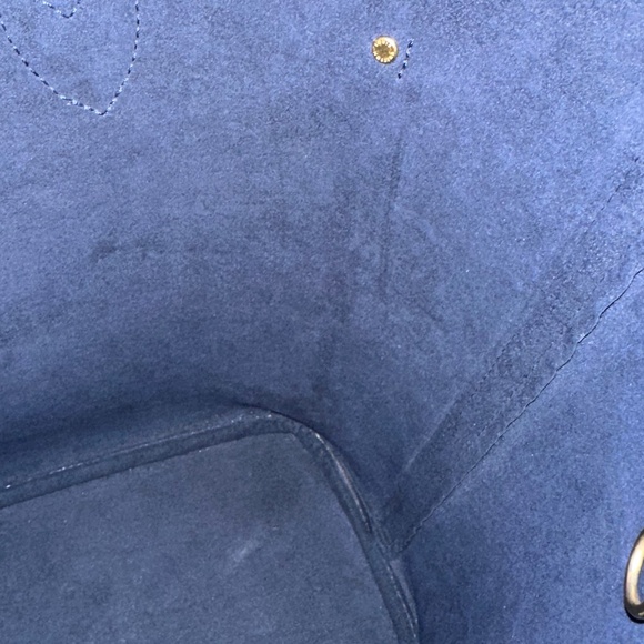 Louis Vuitton Neverfull MM Tote - Picture 16 of 16